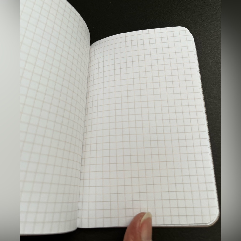 Gray Notebook - Muhammad Ali Edition - Picture 5 of 7